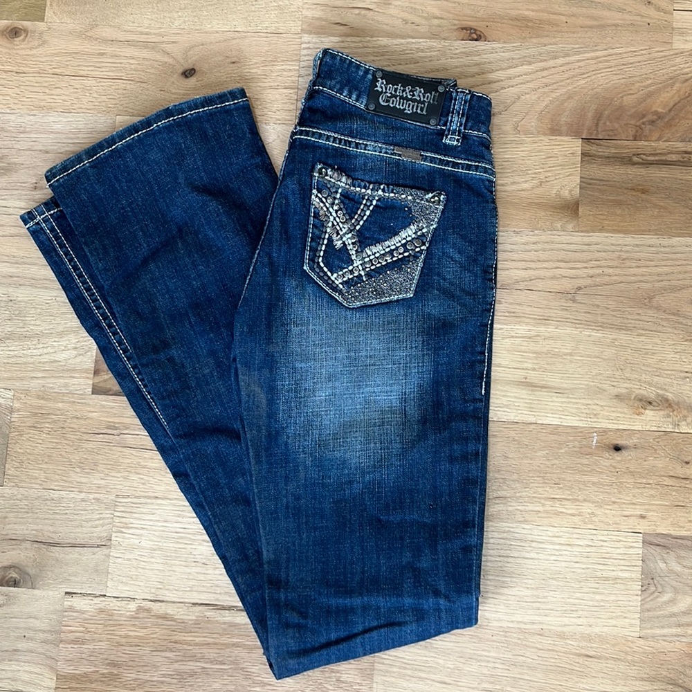 Women’s Rock & Roll Cowgirl dark wash bootcut jeans. 28x36